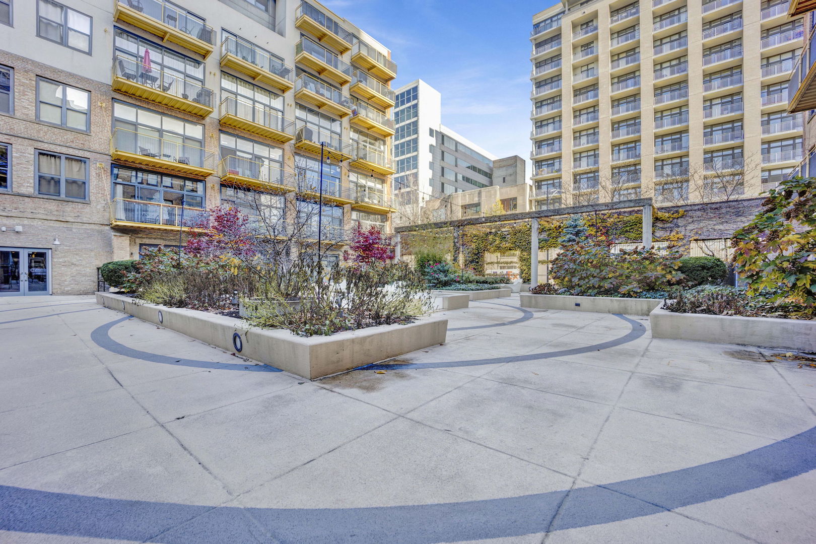 1910 S Indiana Avenue Unit: 617