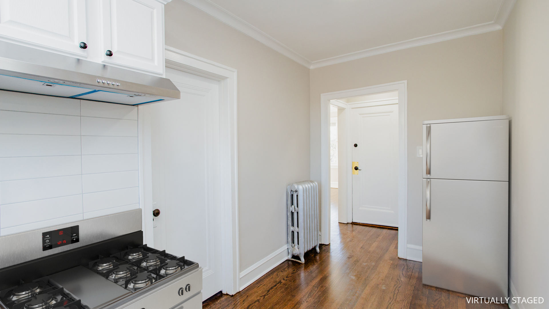 5002 W NEWPORT Avenue Unit: 3