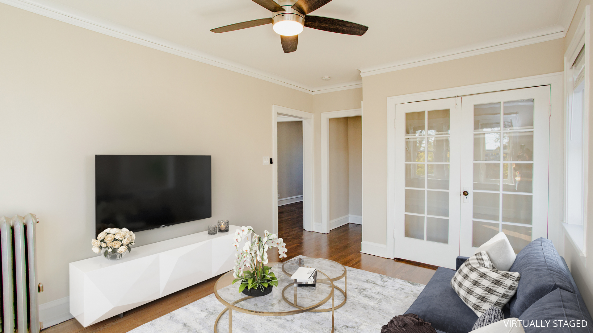 5002 W NEWPORT Avenue Unit: 3