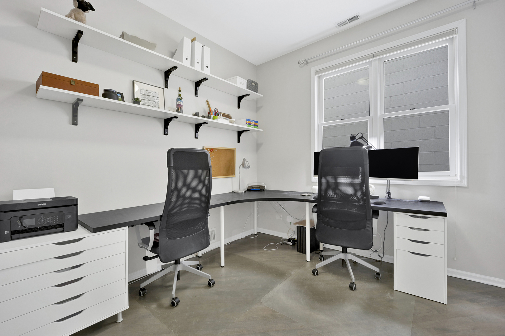 912 N Hermitage Avenue Unit: 3
