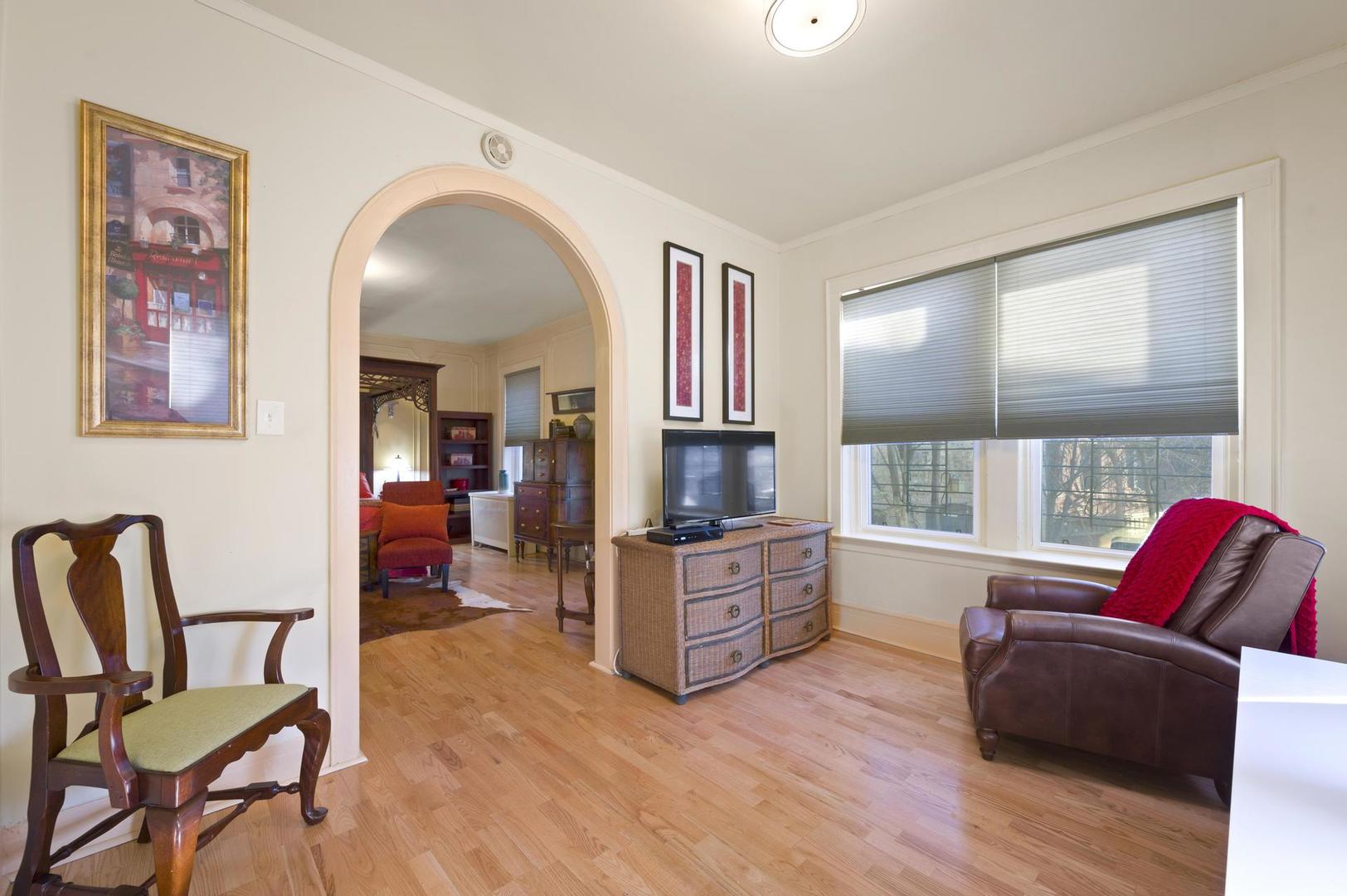 4224 N Hazel Street Unit: 1