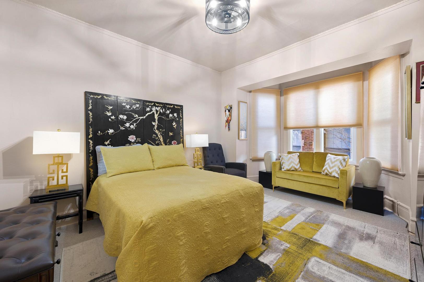 4224 N Hazel Street Unit: 1