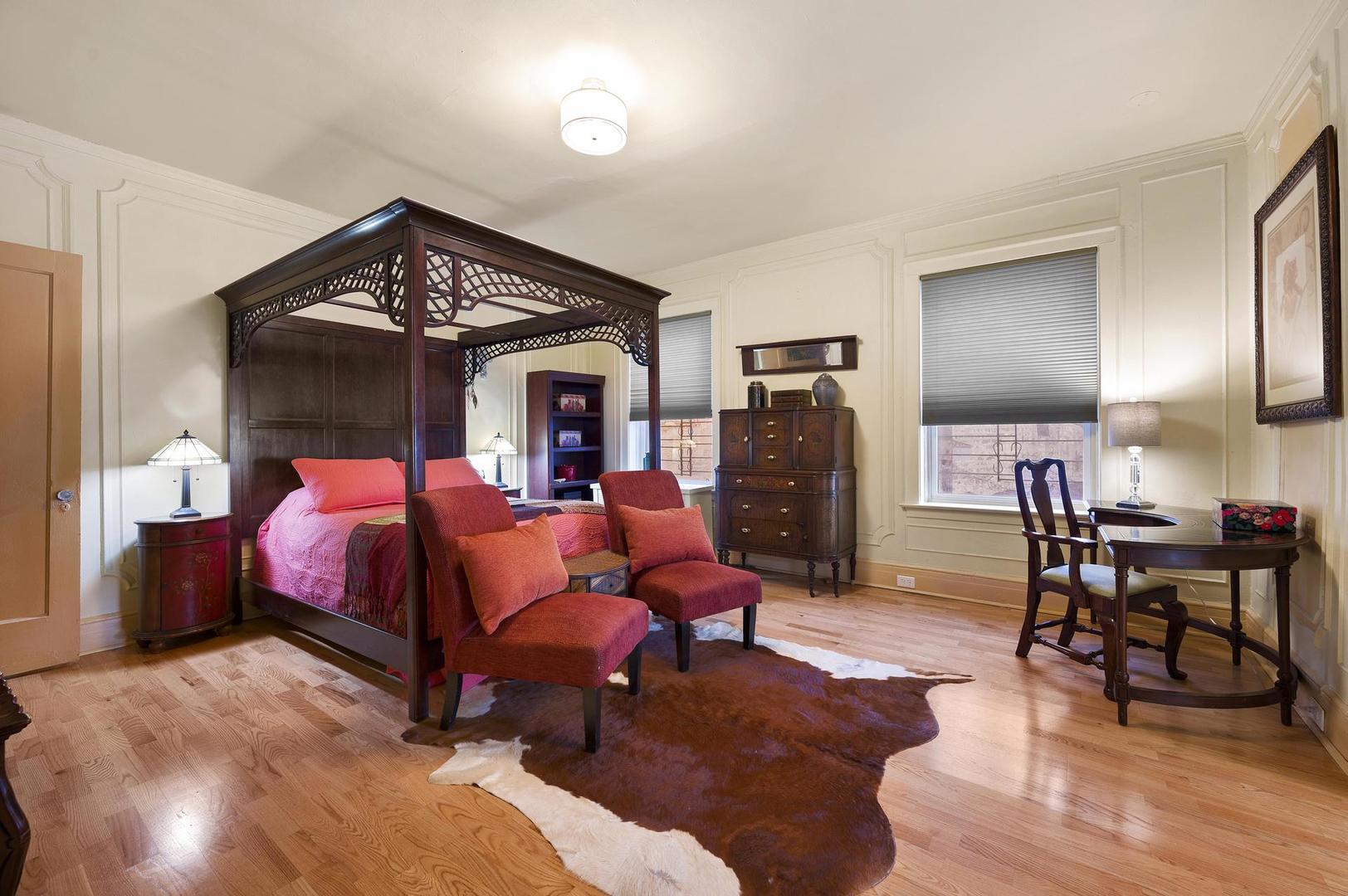 4224 N Hazel Street Unit: 1