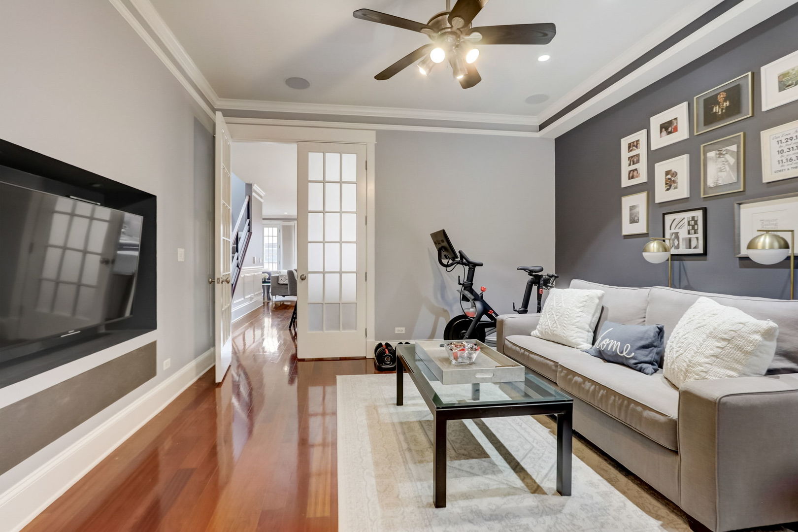 3144 N Lincoln Avenue Unit: 2