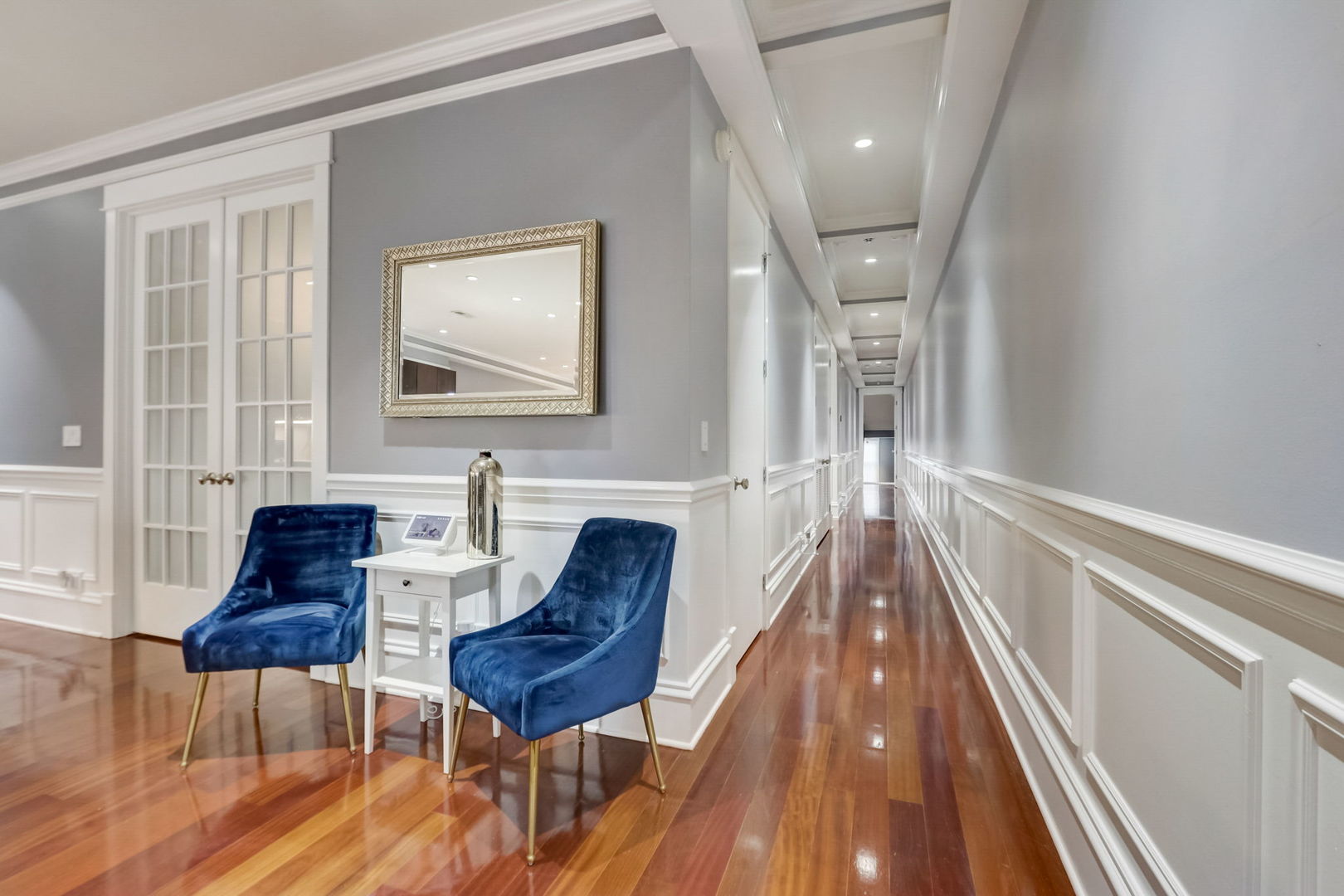 3144 N Lincoln Avenue Unit: 2
