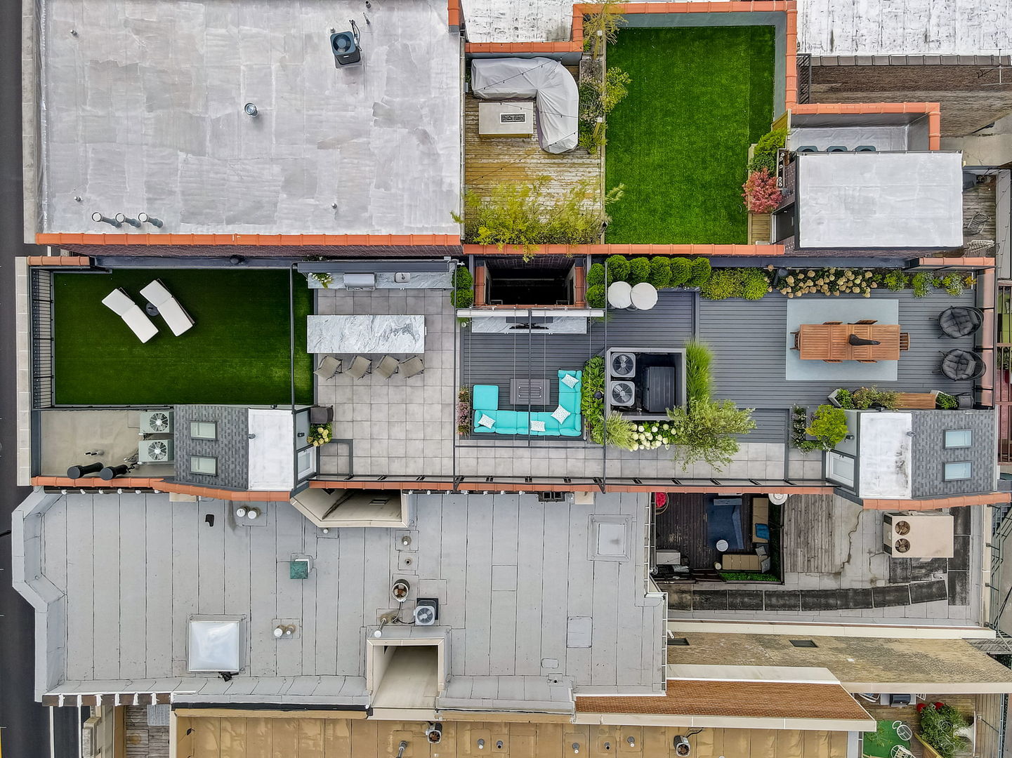 3144 N Lincoln Avenue Unit: 2