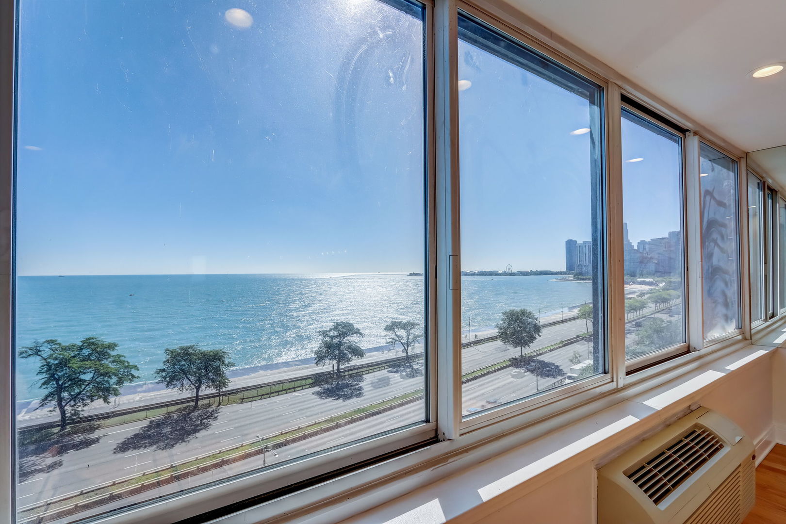 1440 N LAKE SHORE Drive Unit: 9E