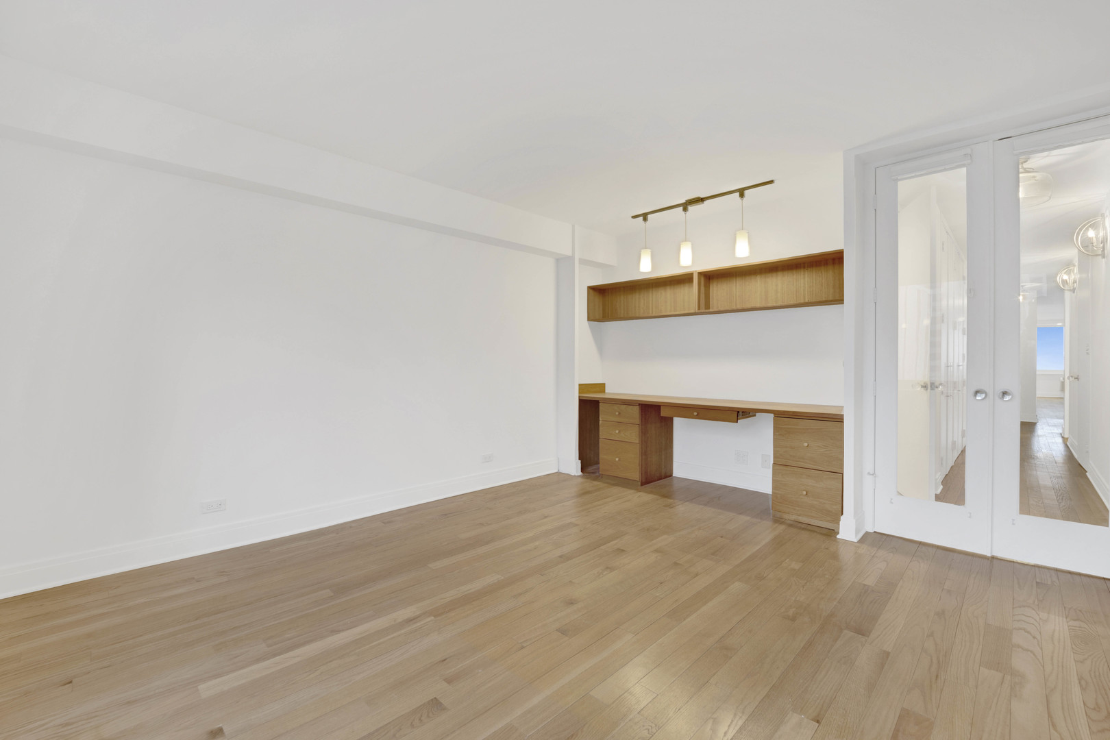 1440 N LAKE SHORE Drive Unit: 9E
