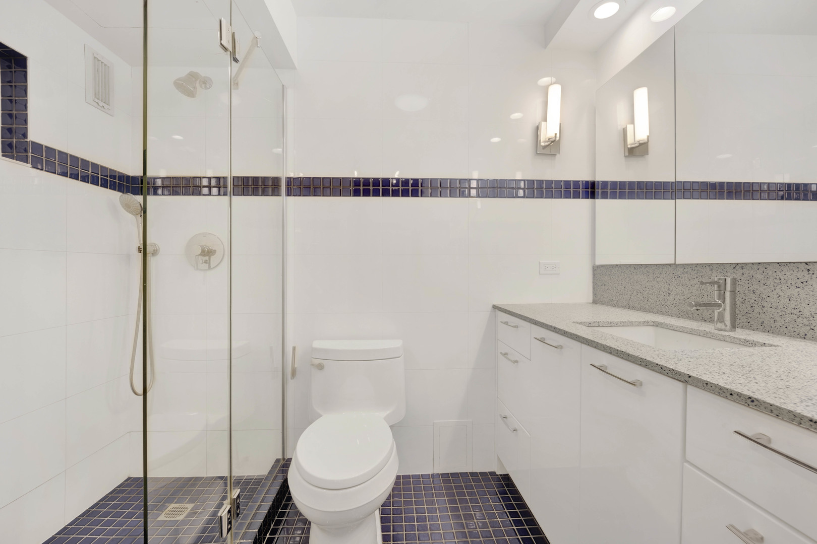 1440 N LAKE SHORE Drive Unit: 9E