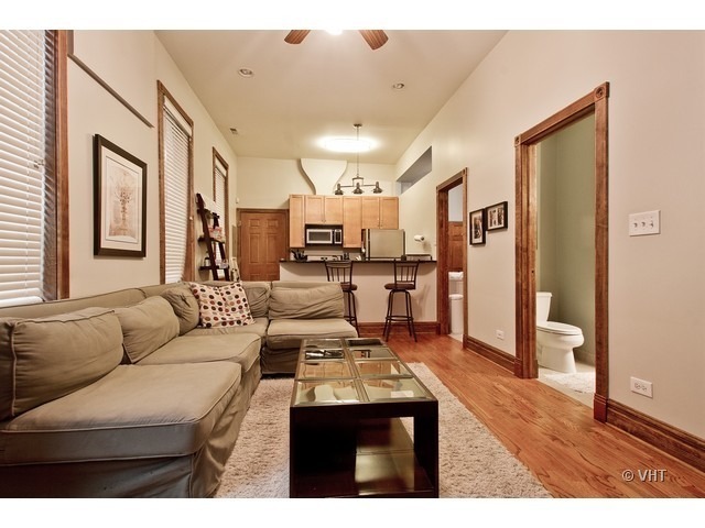 1451 N Artesian Avenue Unit: 1