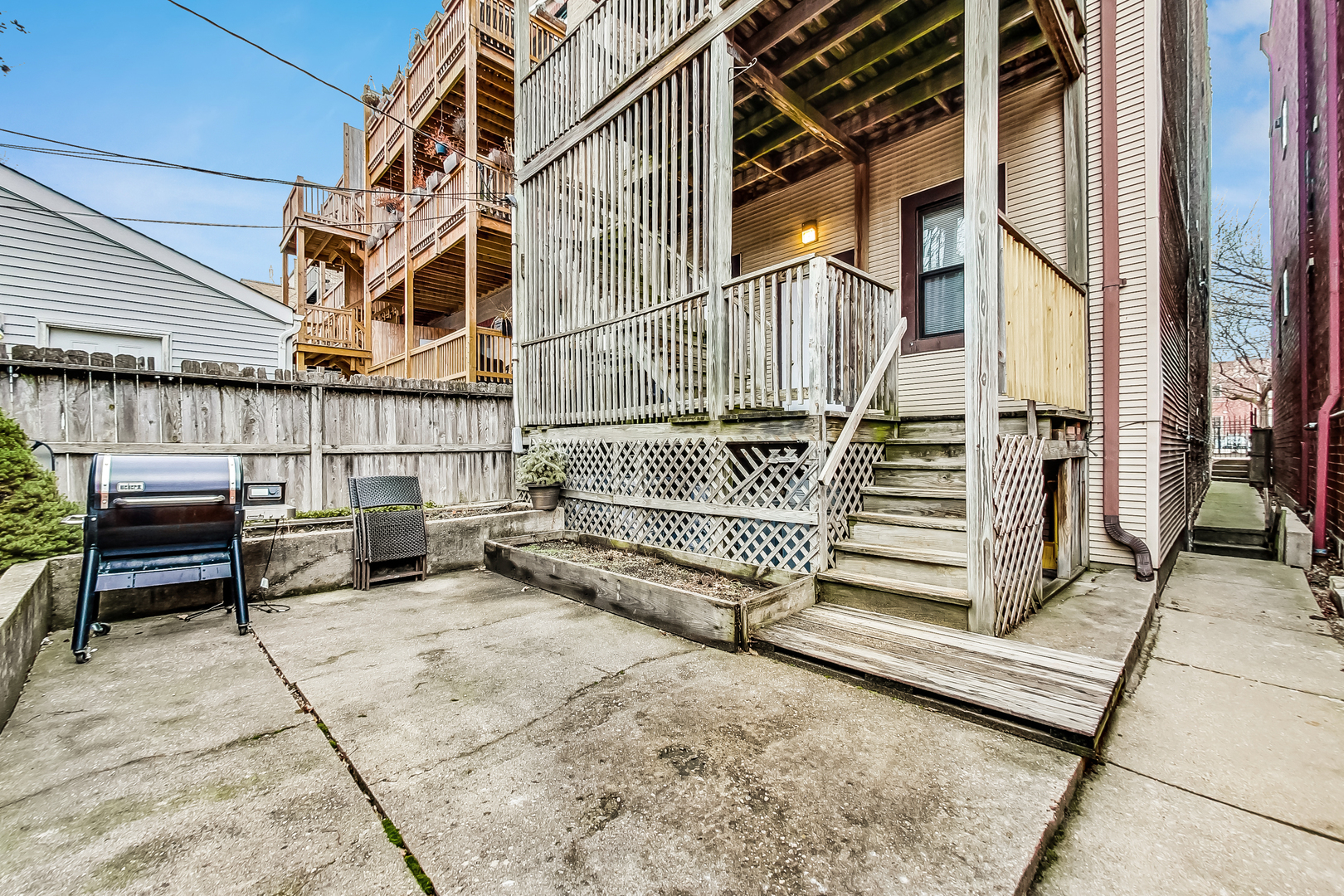 1406 N Cleveland Avenue