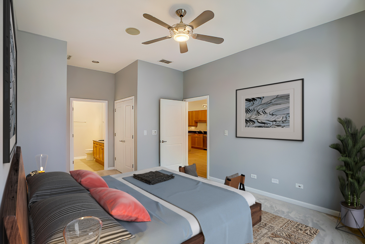 800 W Cornelia Avenue Unit: 309