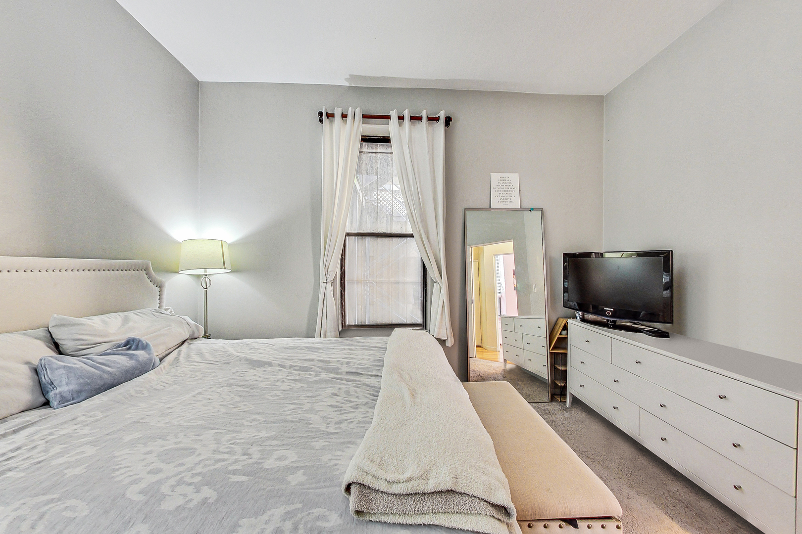 1708 N Bissell Street Unit: 1