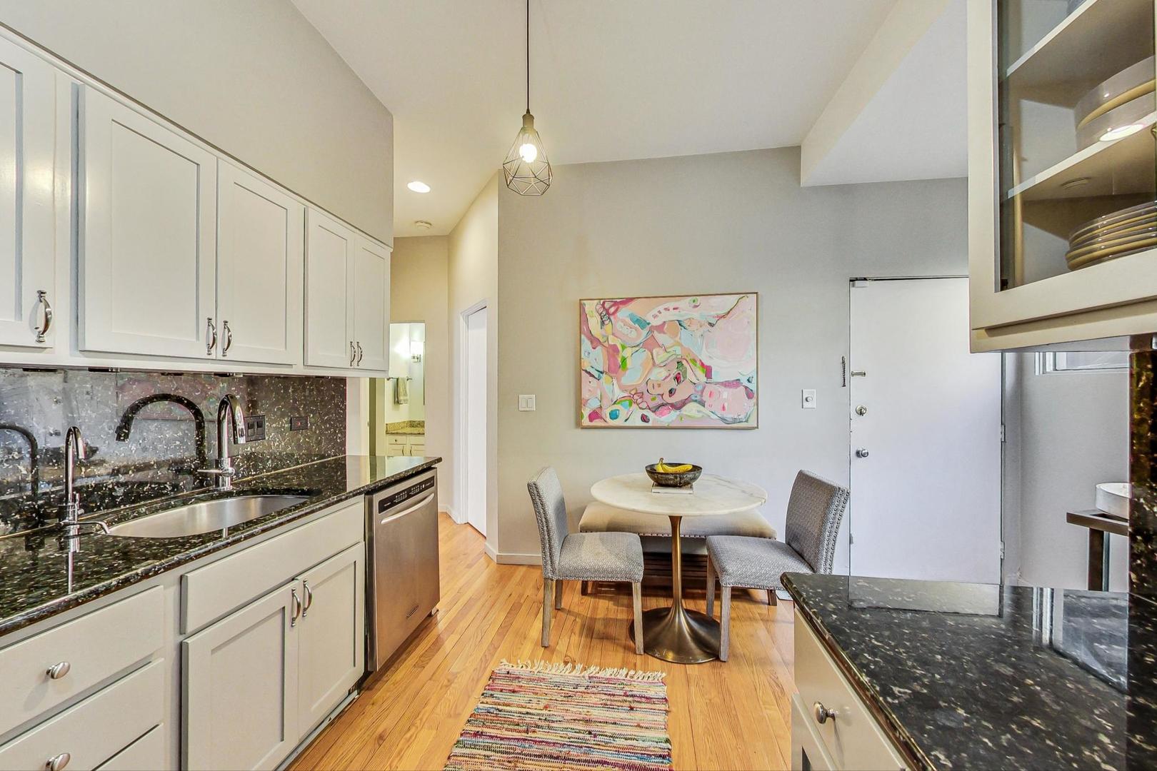 1708 N Bissell Street Unit: 1