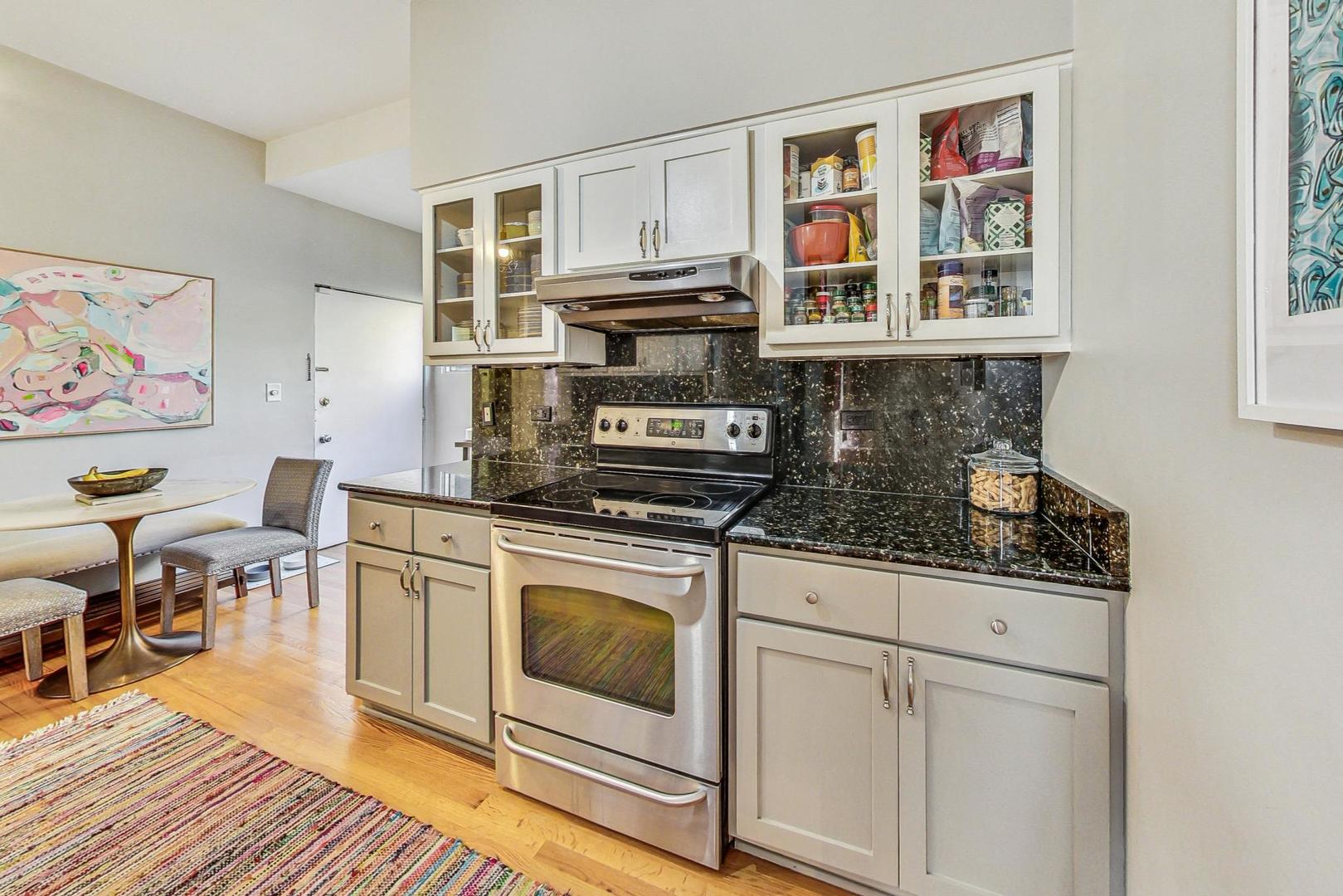 1708 N Bissell Street Unit: 1
