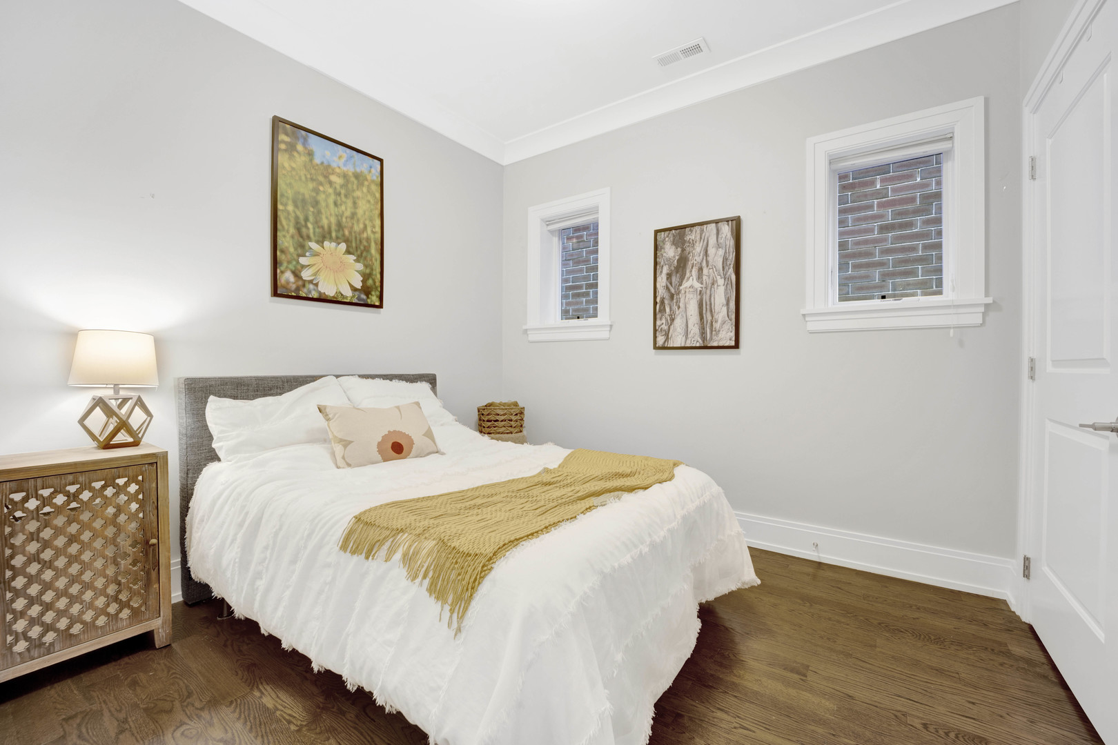 1020 W Diversey Parkway Unit: 2