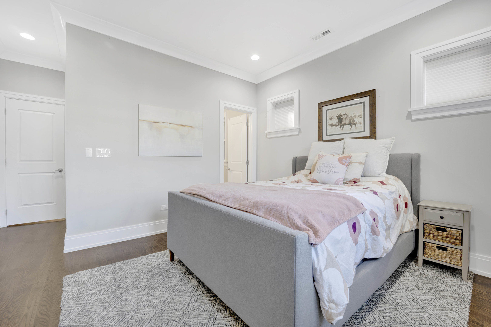 1020 W Diversey Parkway Unit: 2