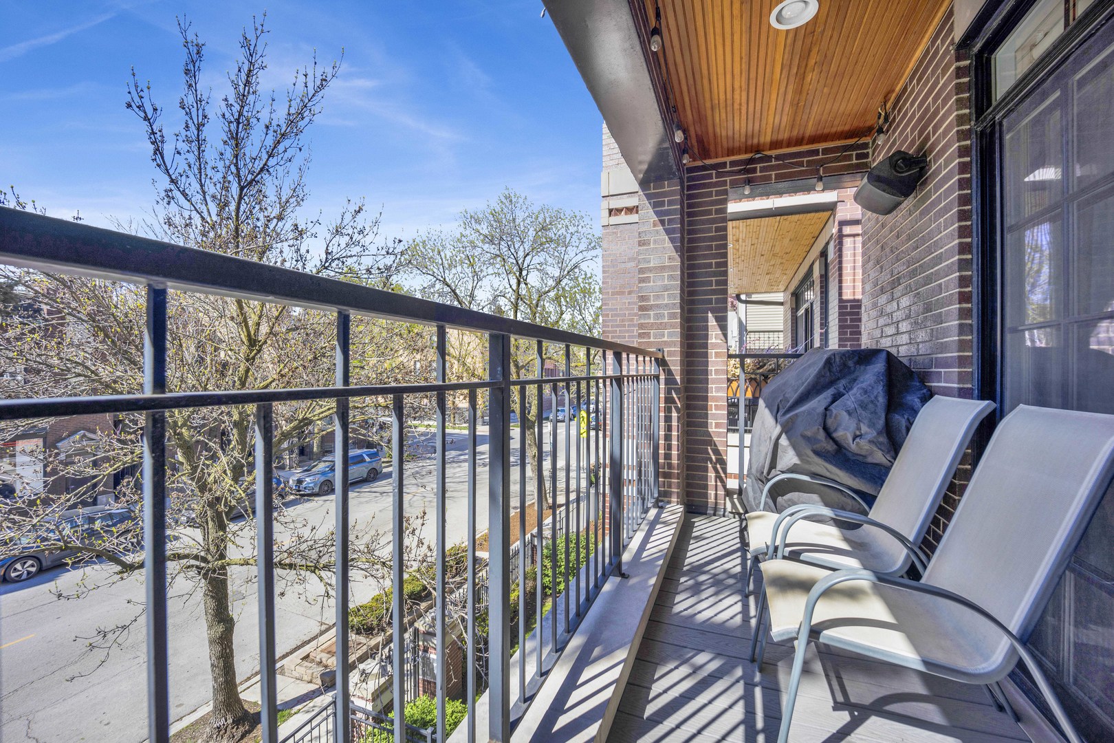 1020 W Diversey Parkway Unit: 2
