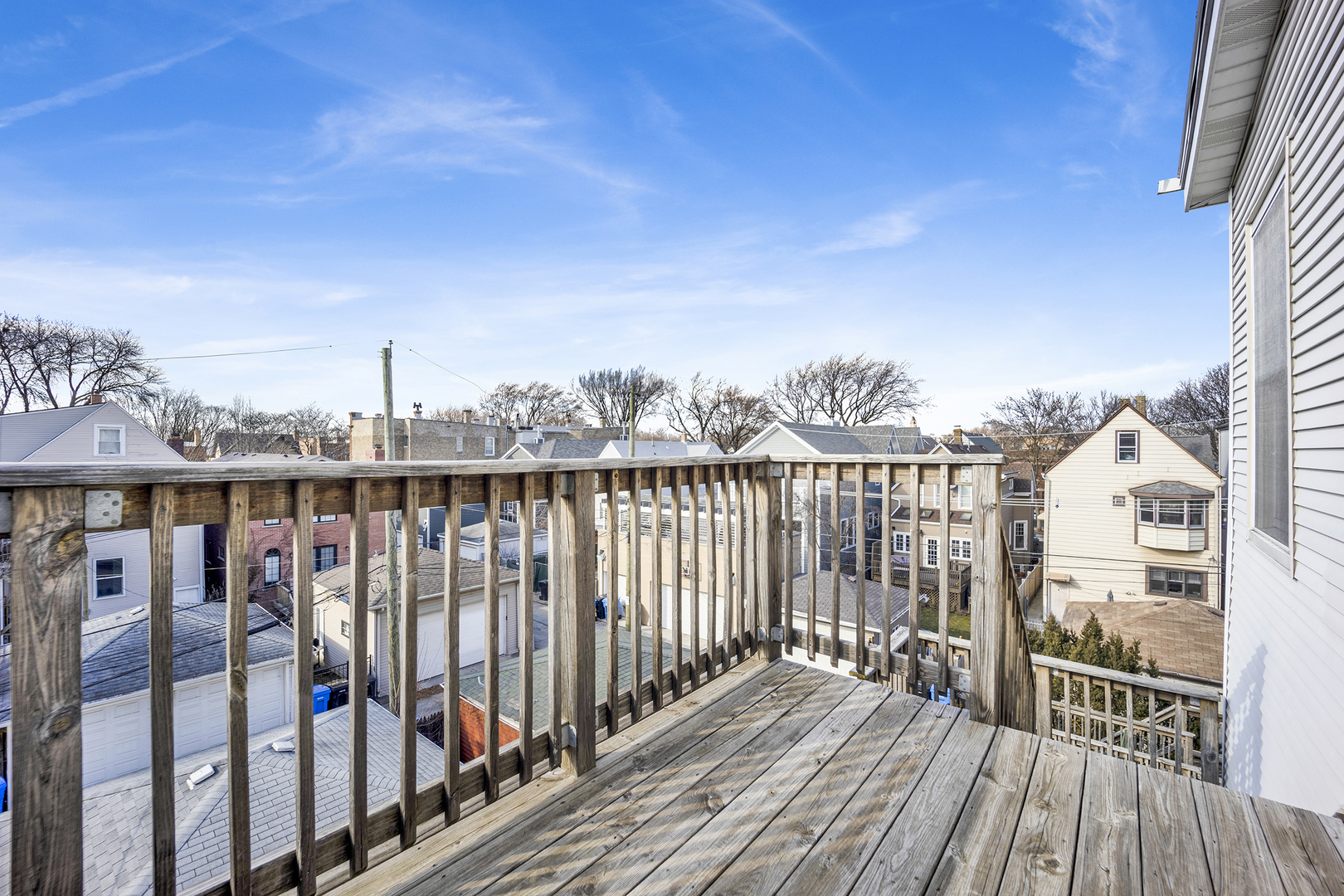 3638 N Hoyne Avenue Unit: 2