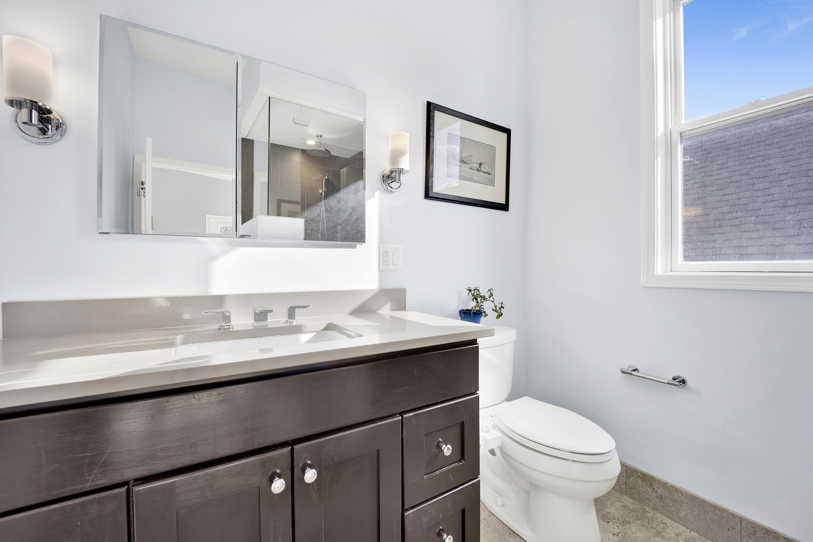 3638 N Hoyne Avenue Unit: 2