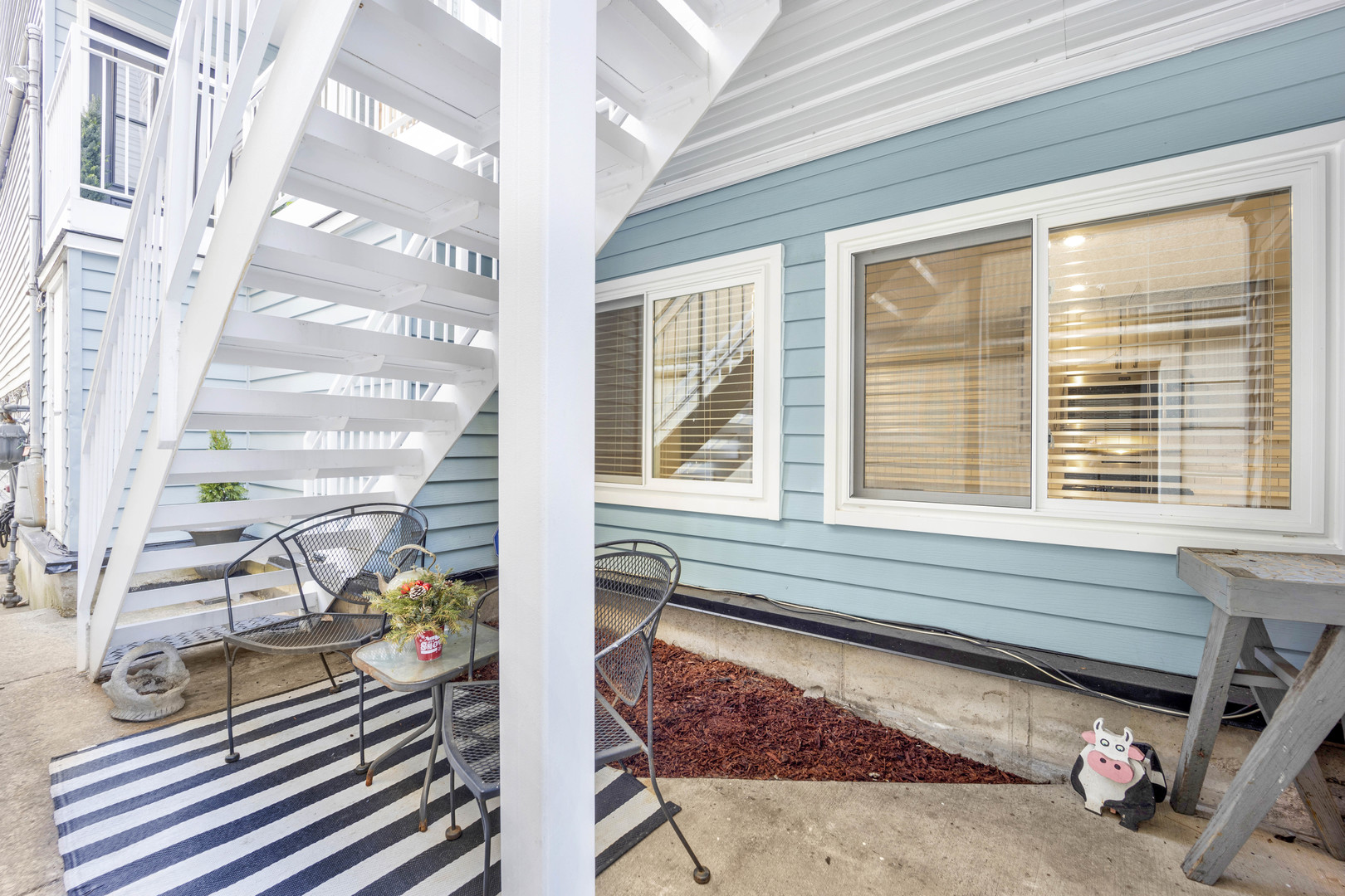 1833 N Bissell Street Unit: 1