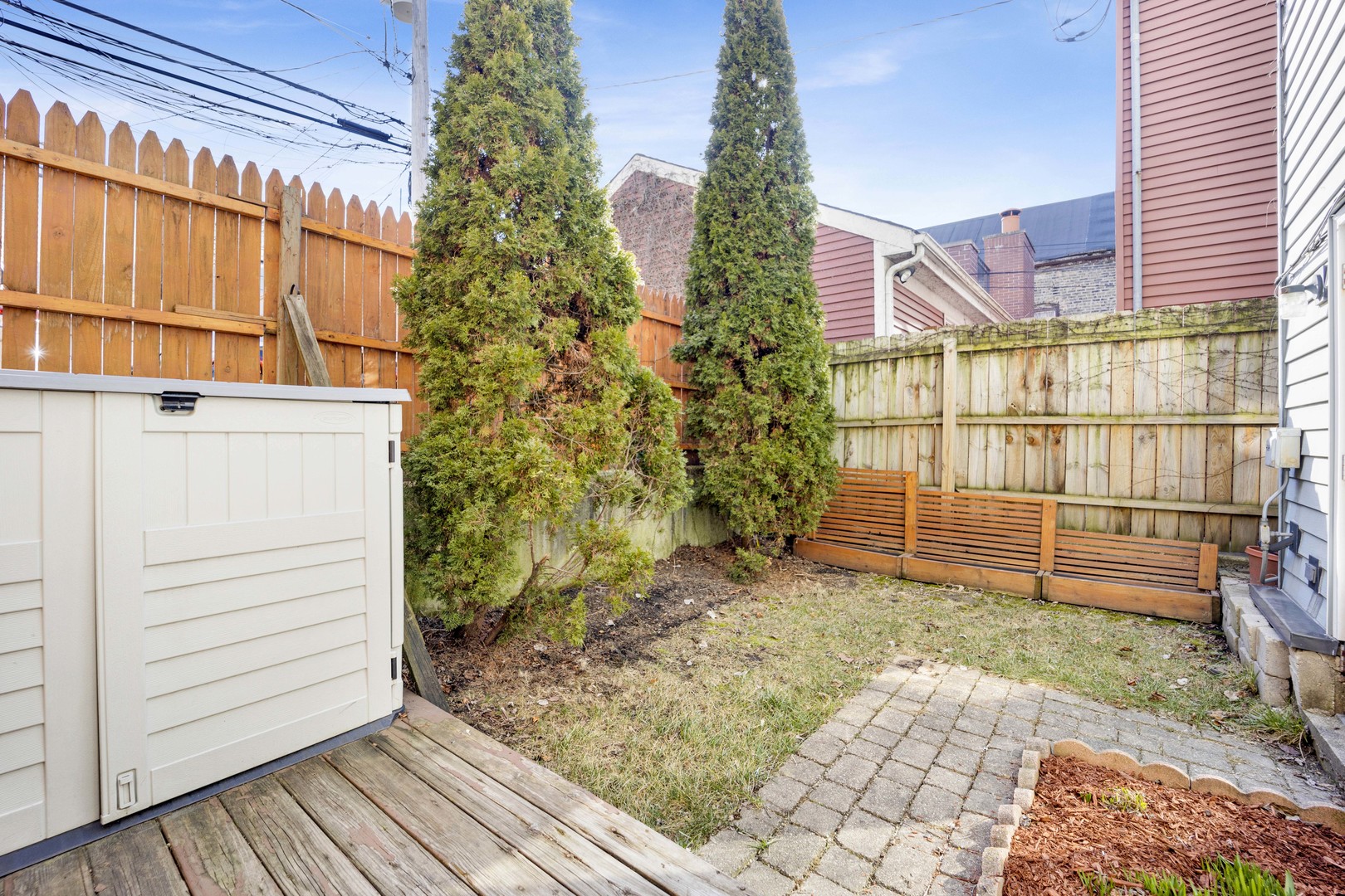 1833 N Bissell Street Unit: 1