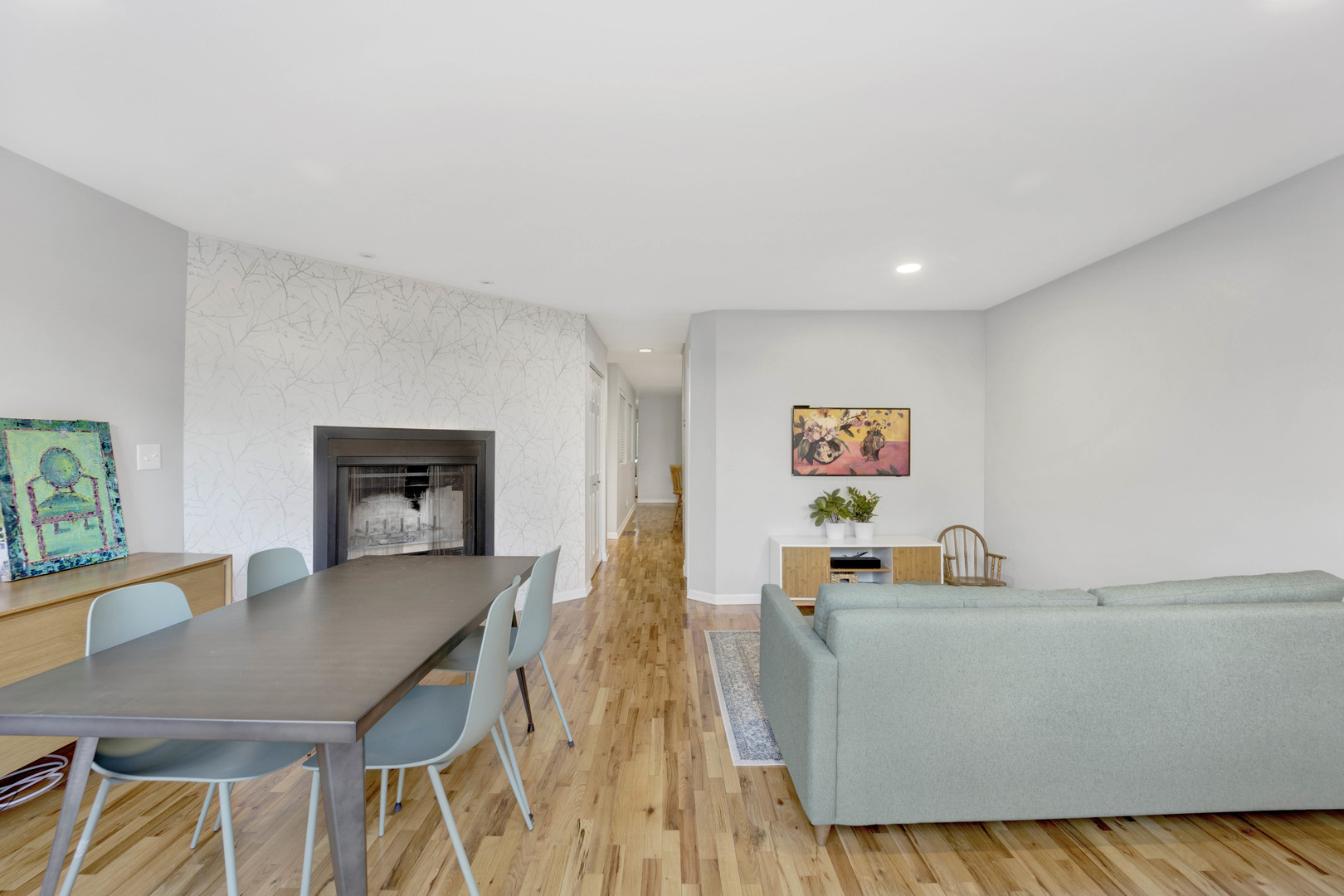 1833 N Bissell Street Unit: 1