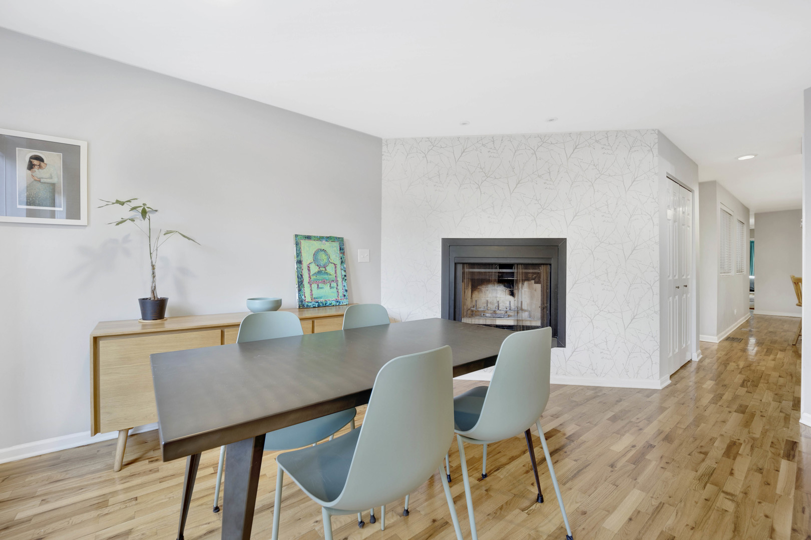 1833 N Bissell Street Unit: 1
