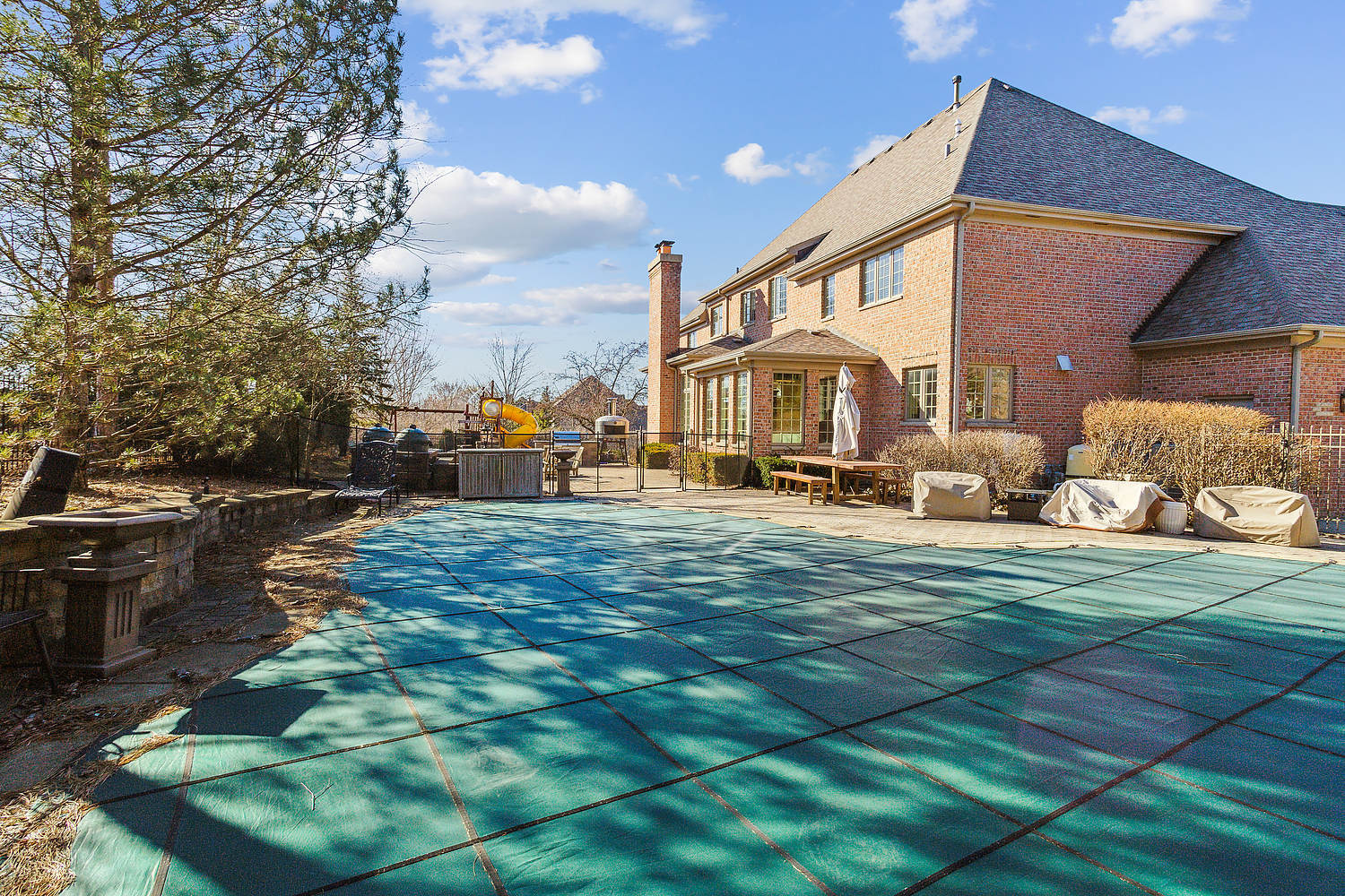 10931 Royal Oaks Lane