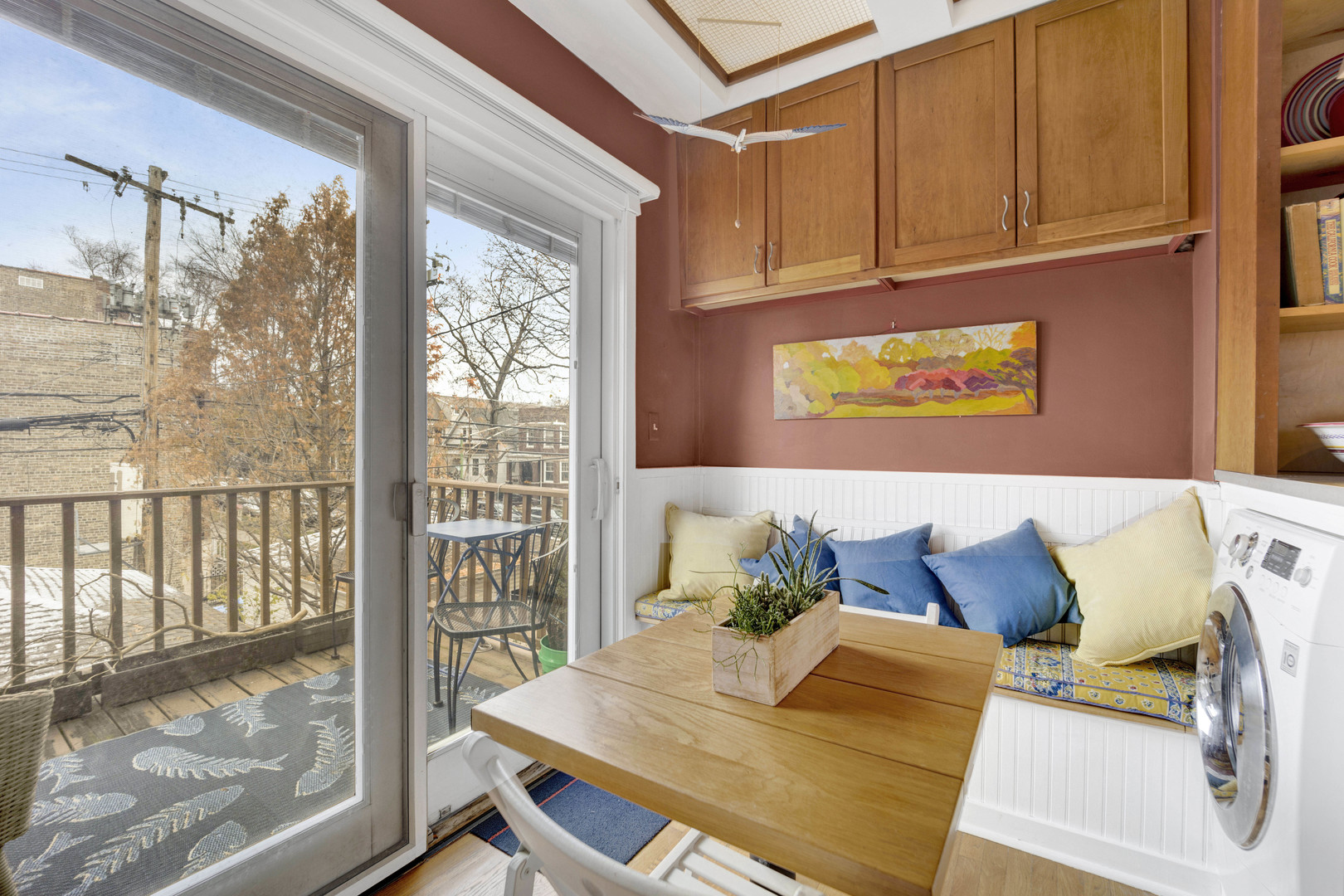 2104 W Addison Street Unit: 2