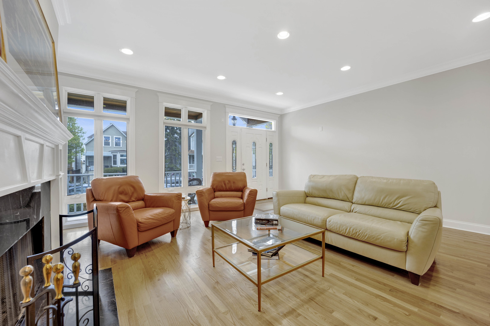 2469 W Cullom Avenue