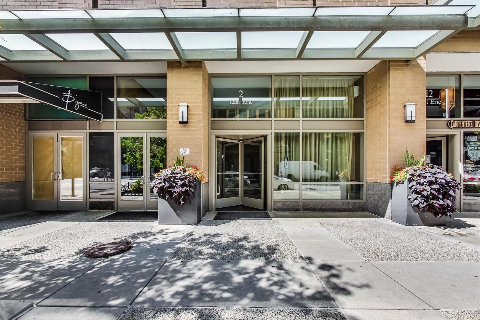 2 E Erie Street Unit: 3506