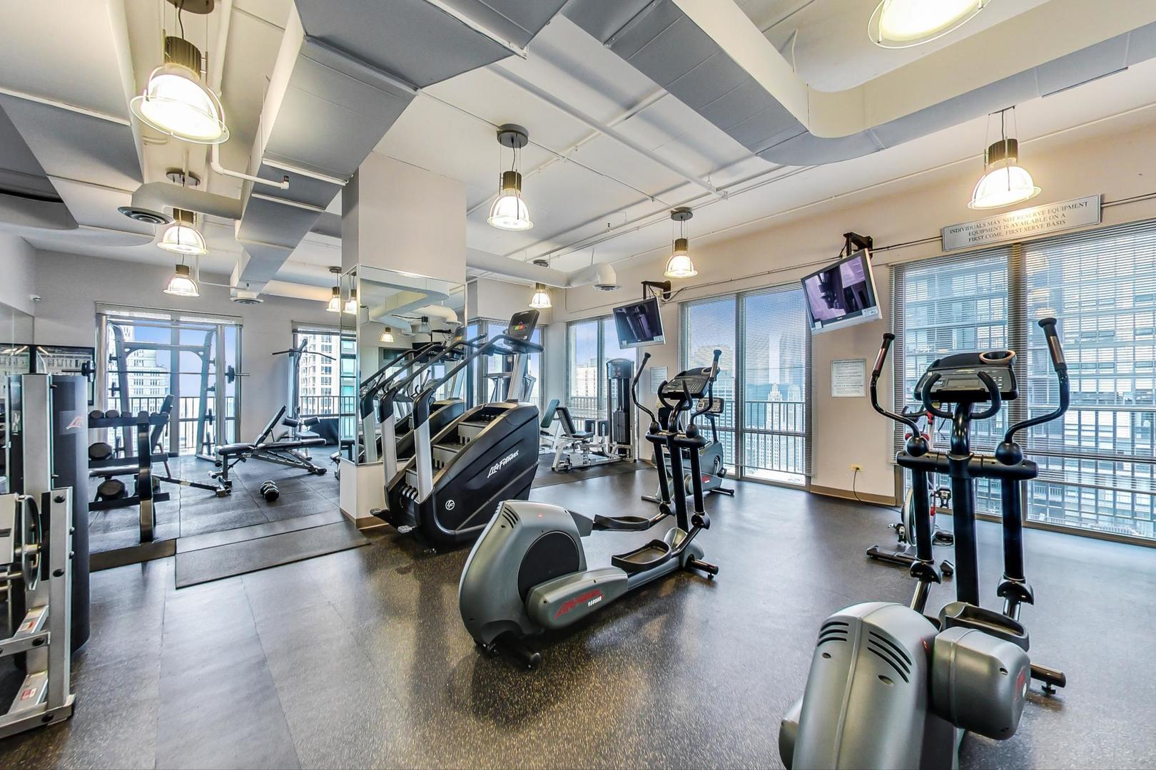 2 E Erie Street Unit: 3506