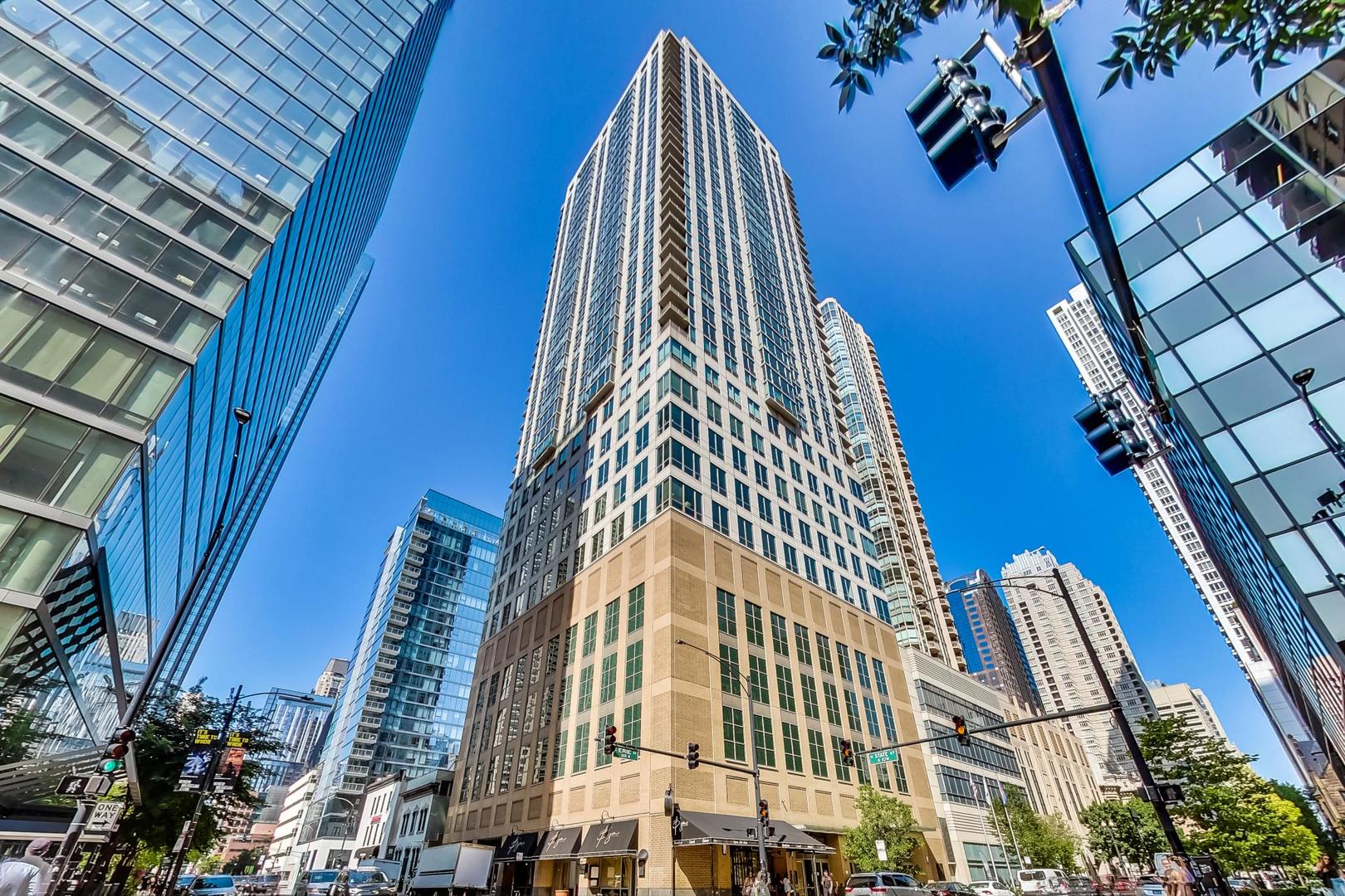 2 E Erie Street Unit: 3506