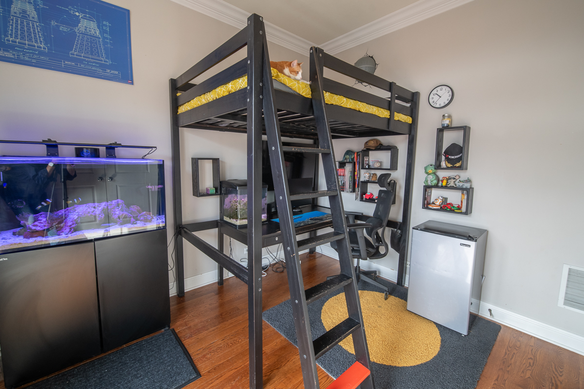 4343 N Western Avenue Unit: 201