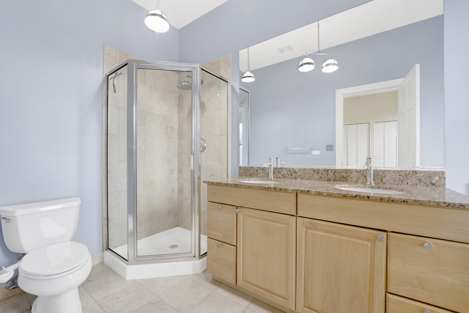 1925 W Division Street Unit: 2