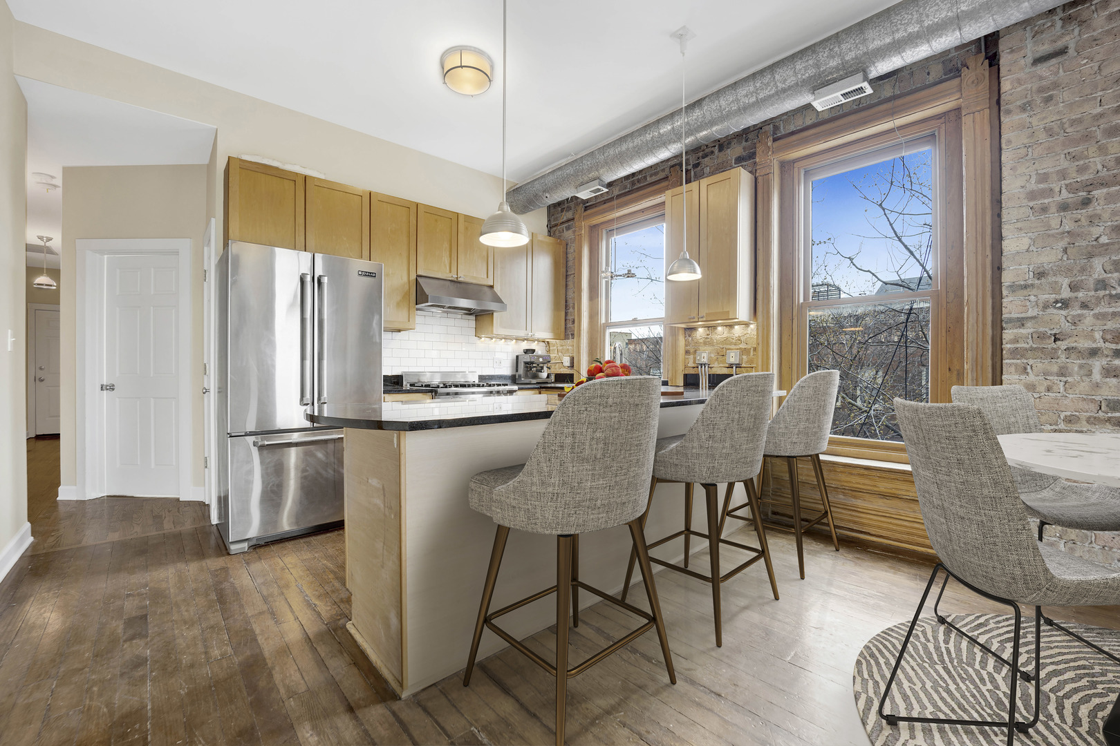 1925 W Division Street Unit: 2