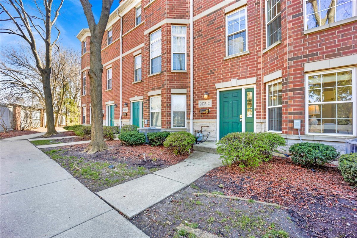7026 W Belden Avenue Unit: C