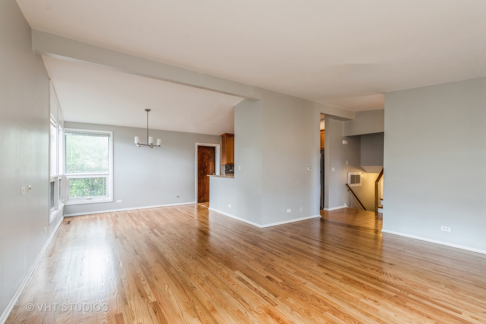 833 Lavergne Avenue