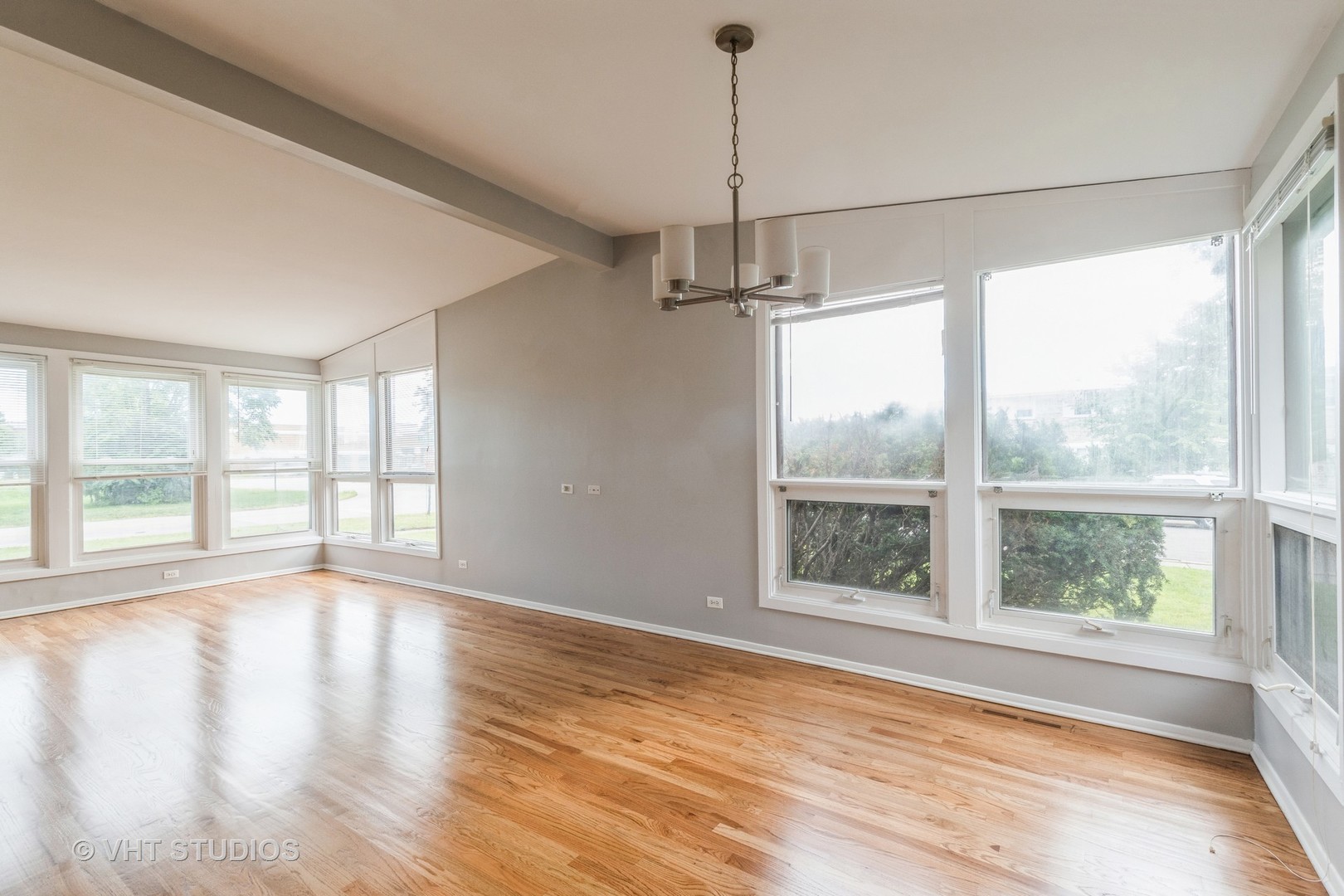 833 Lavergne Avenue