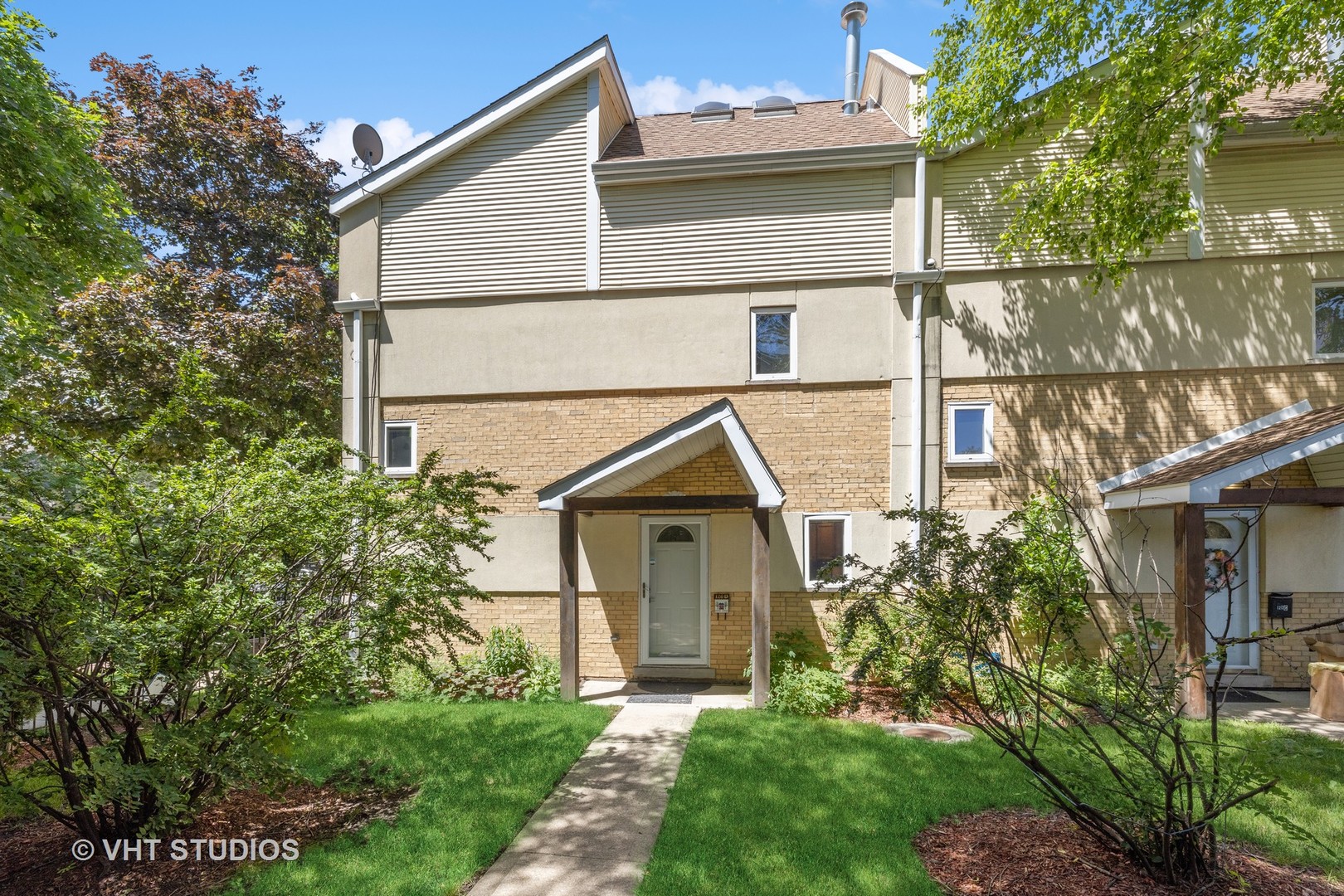 120 Chicago Avenue Unit: B