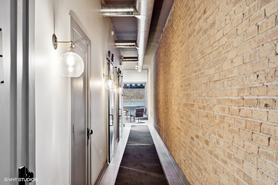 46 Green Bay Road