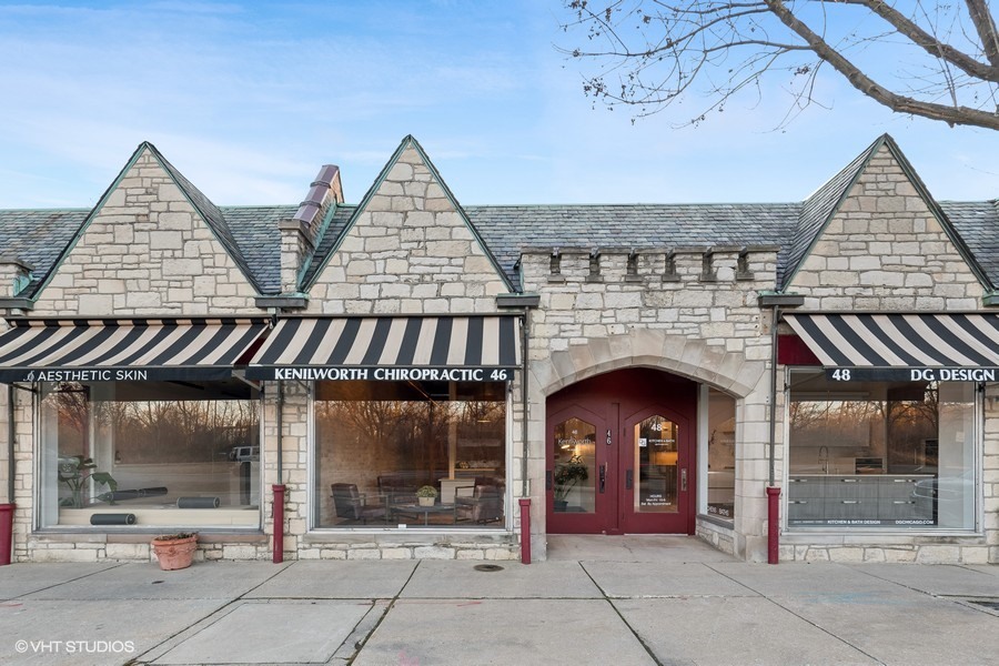 46 Green Bay Road