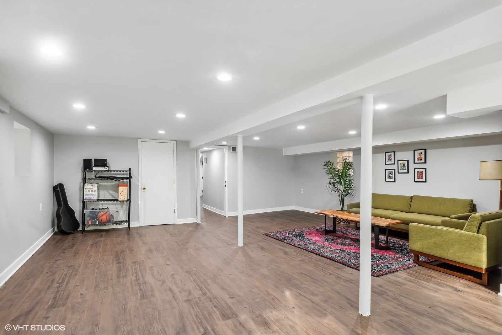 3222 W Olive Avenue
