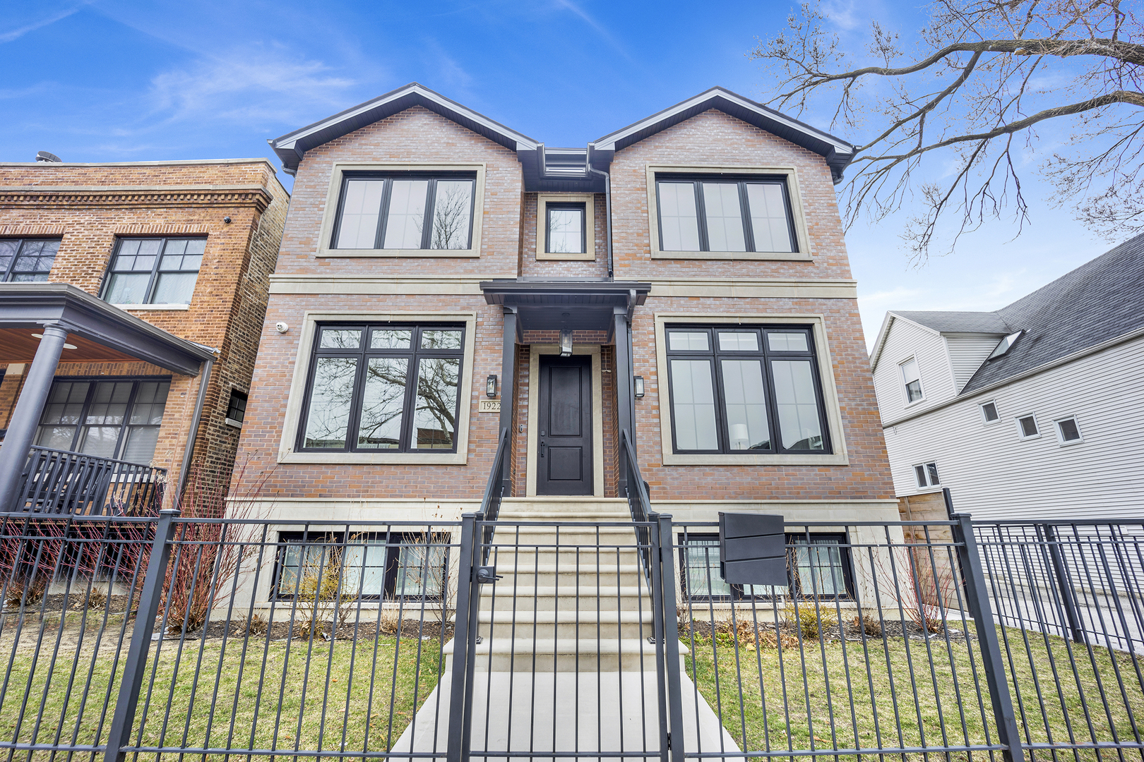 1922 W Grace Street