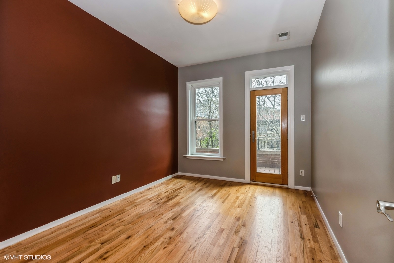 900 W Lakeside Place Unit: 6