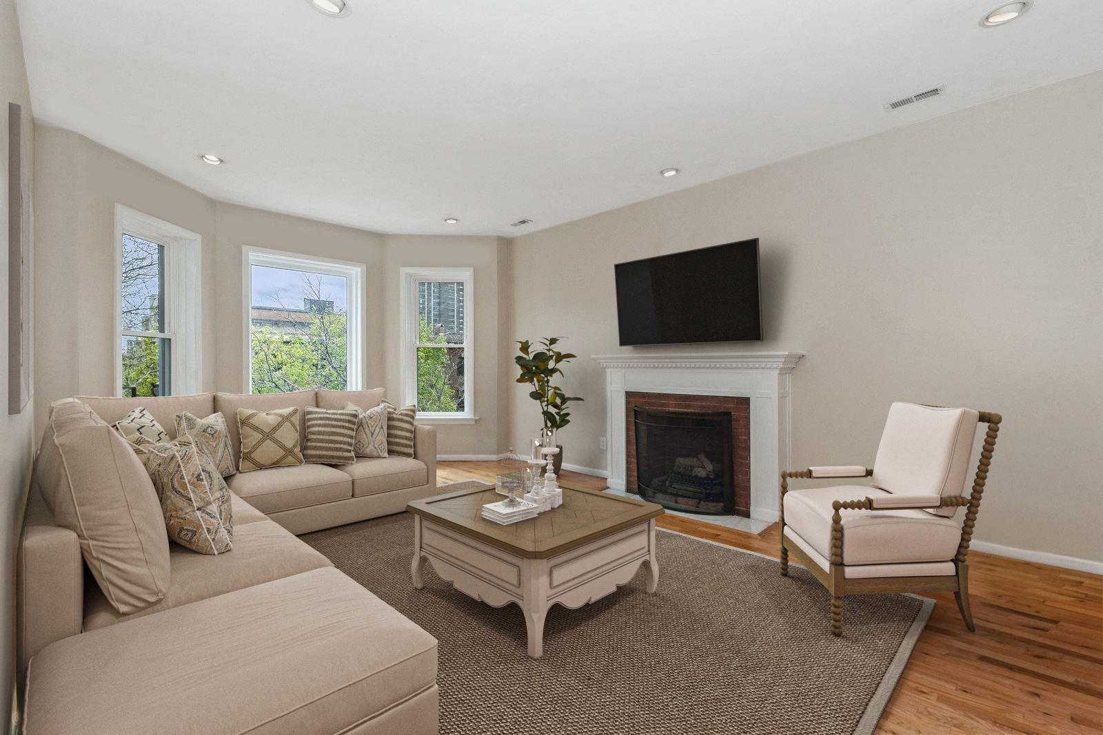 900 W Lakeside Place Unit: 6