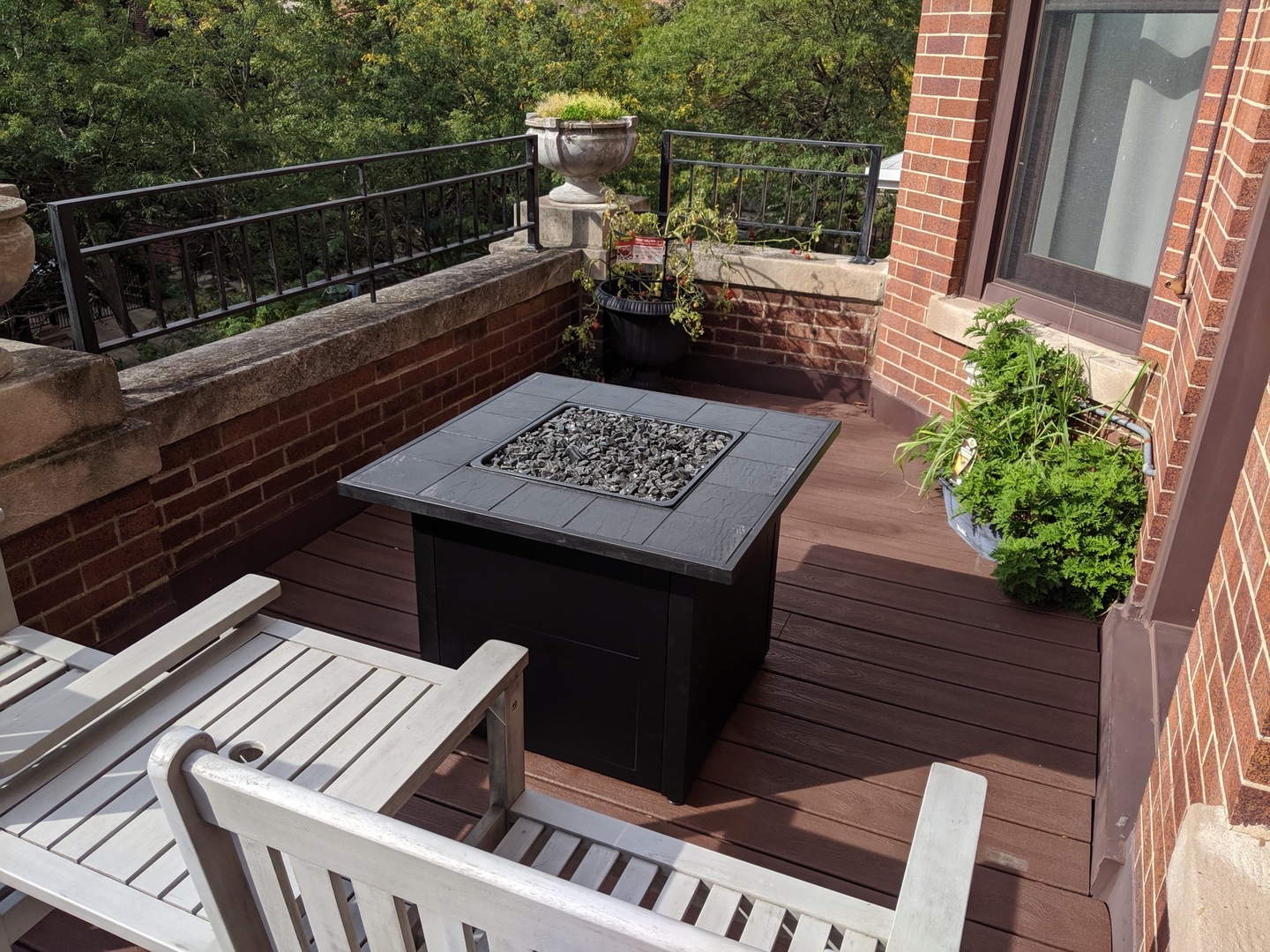 900 W Lakeside Place Unit: 6