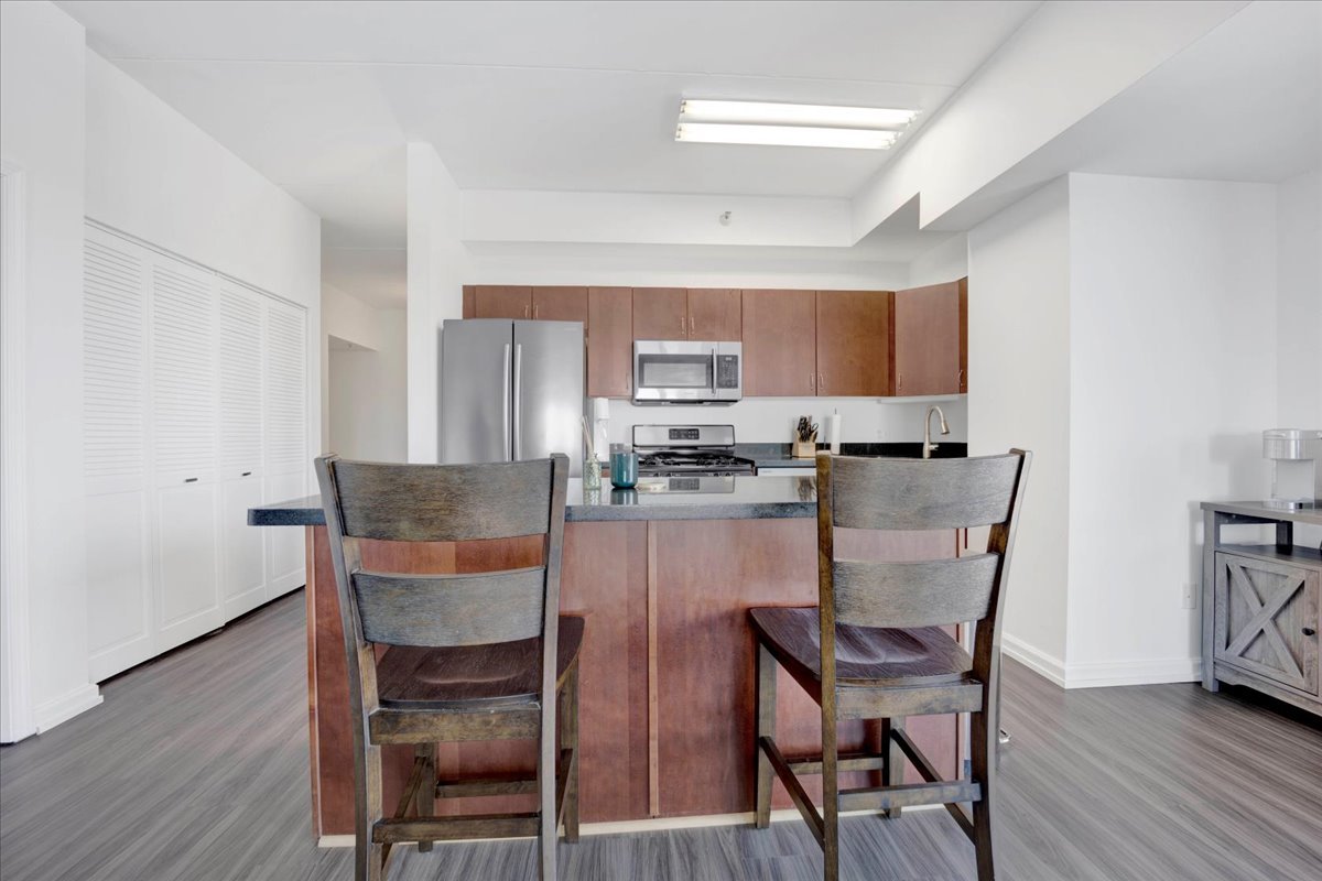 4848 N Sheridan Road Unit: 705