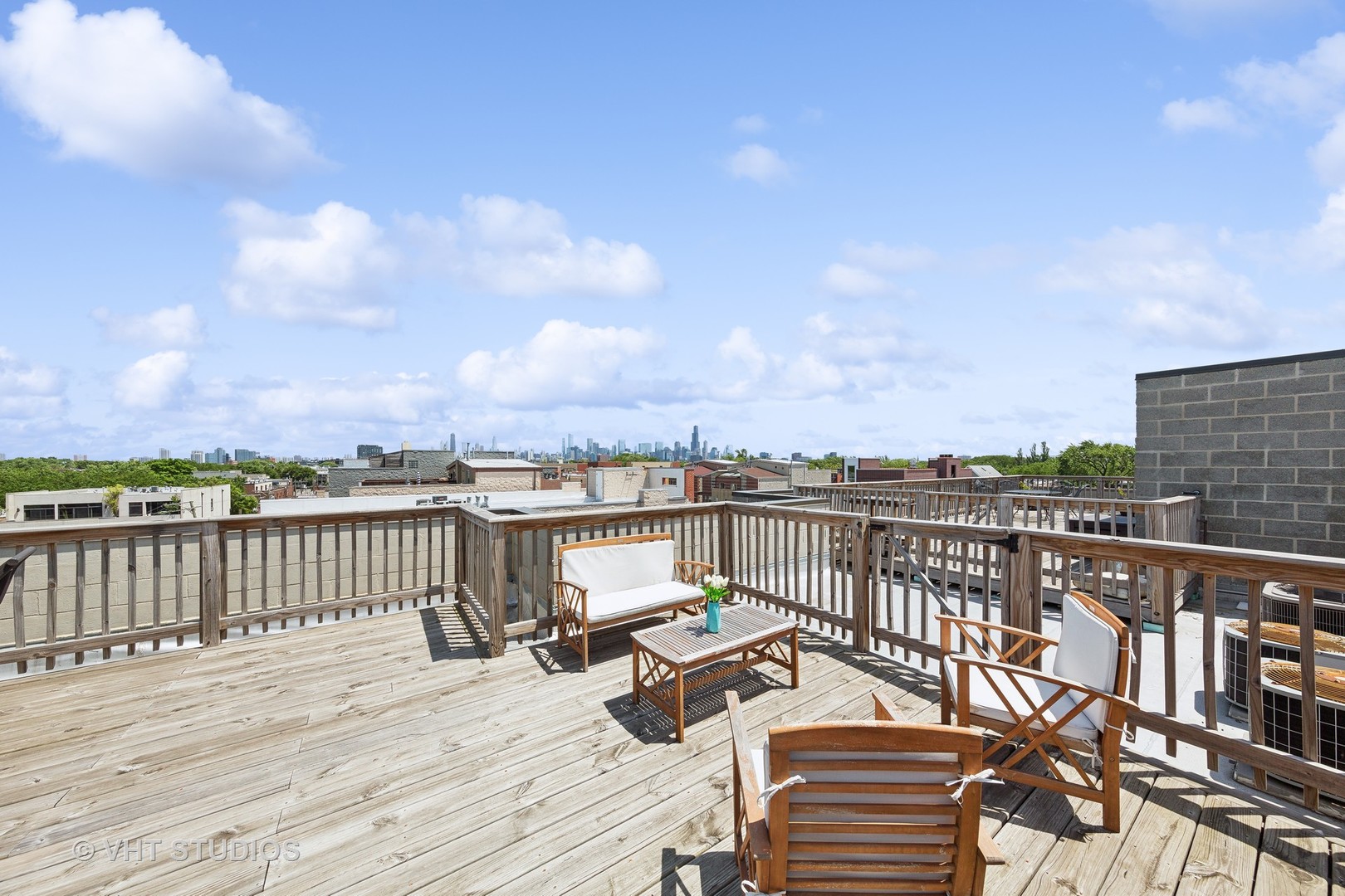 2136 W DIVISION Street Unit: 3